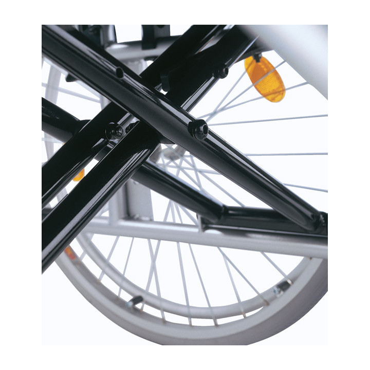 Rollstuhl Pyro Light XL Bischoff + Bischoff