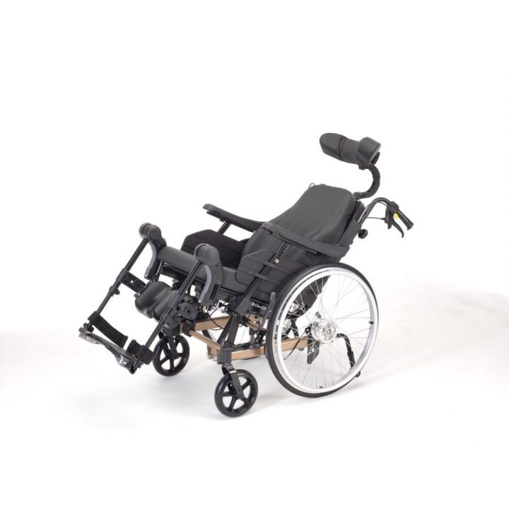 Pflegerollstuhl Rea® Clematis® Pro von Invacare®